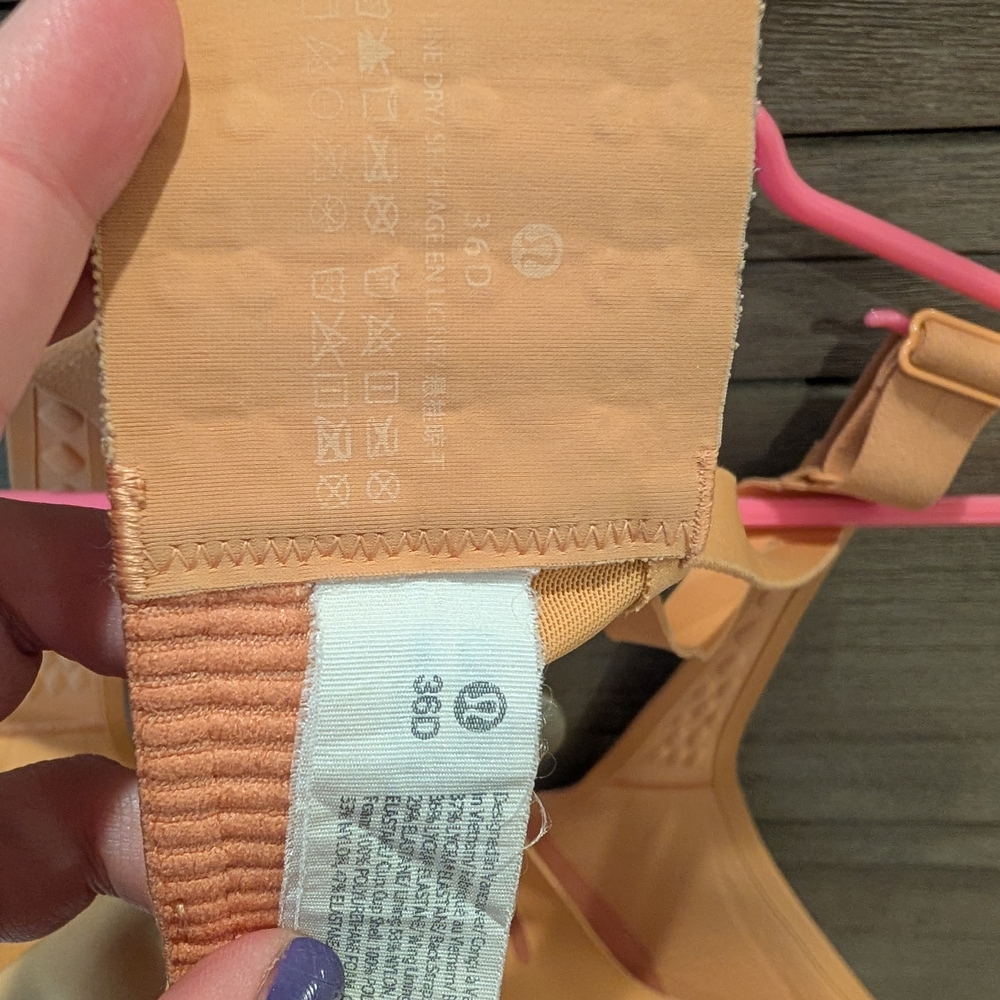 lululemon athletica Tan Sports Bra - Picture 3 of 3